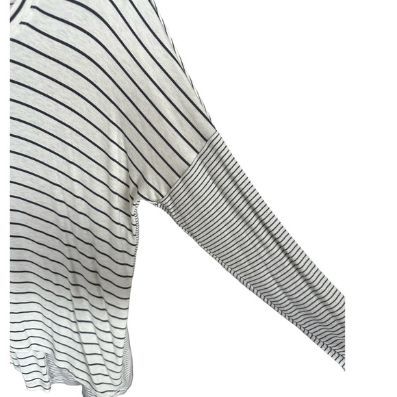 Cabi Pivot Tee - Pewter Stripe Size XSmall - Picture 7 of 8